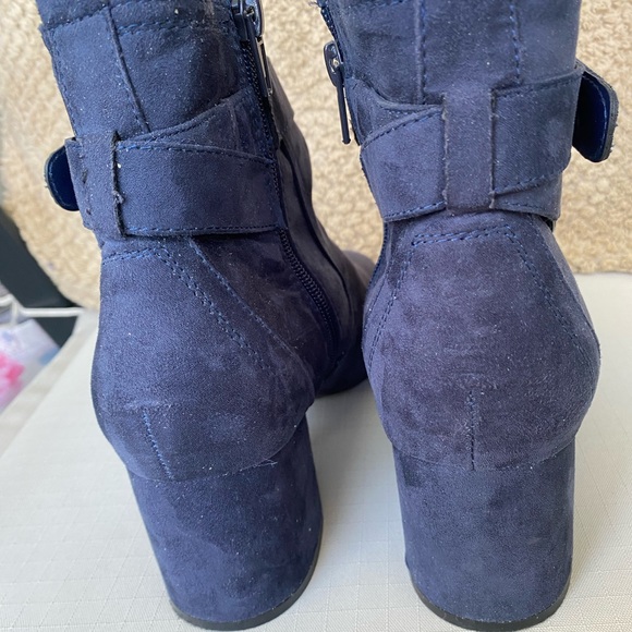 Blue, suede-like material boots. Hardly used, good condition. - Picture 4 of 9